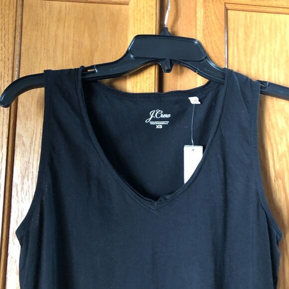 NWT J Crew Supersoft Supima Raw Edge V-Neck Tank Top Black - XS - Picture 3 of 10